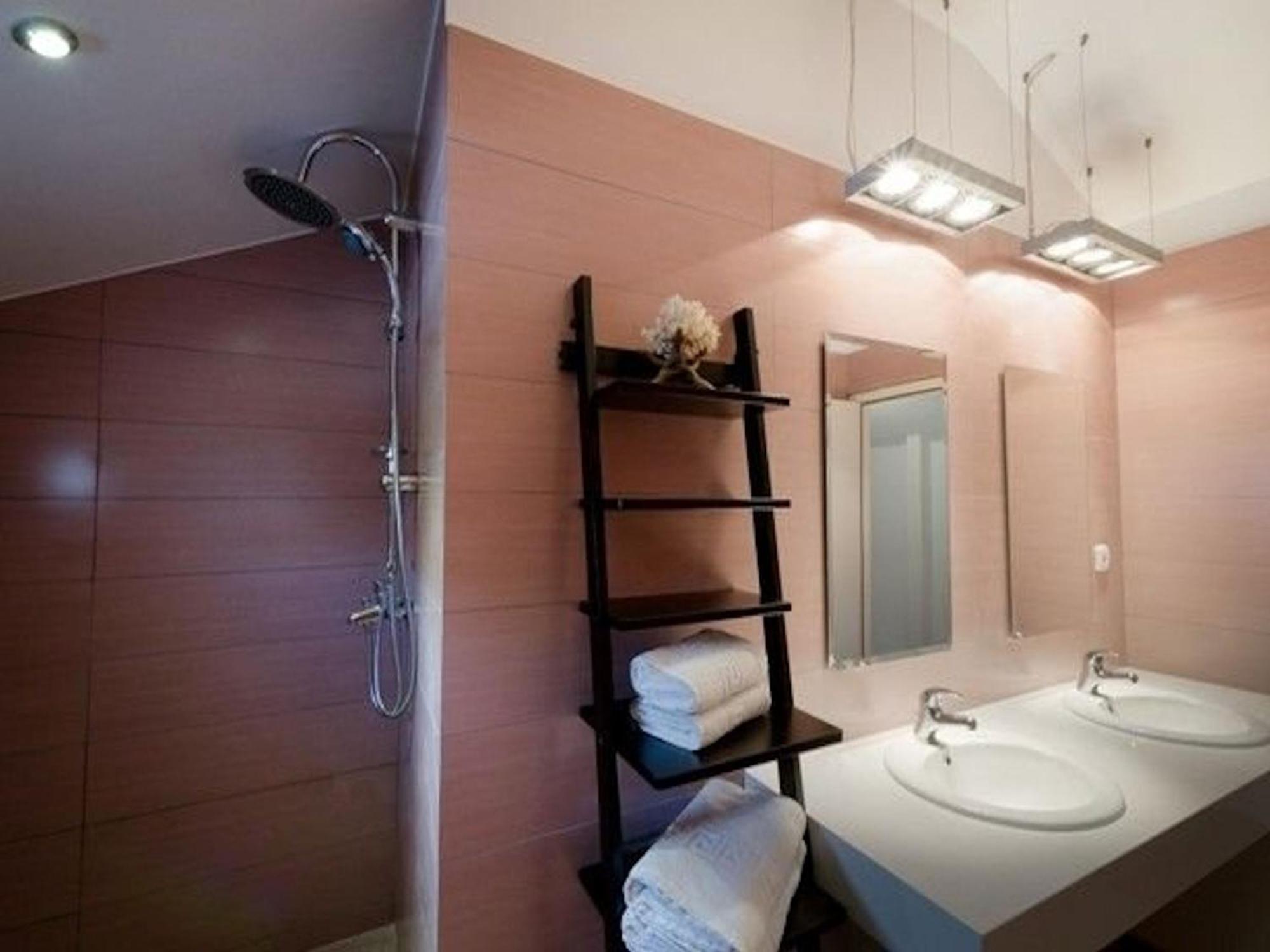 Deluxe Rhodes Villa Villa Sokaki Well Furnished 2 Bedrooms Lindos Dış mekan fotoğraf